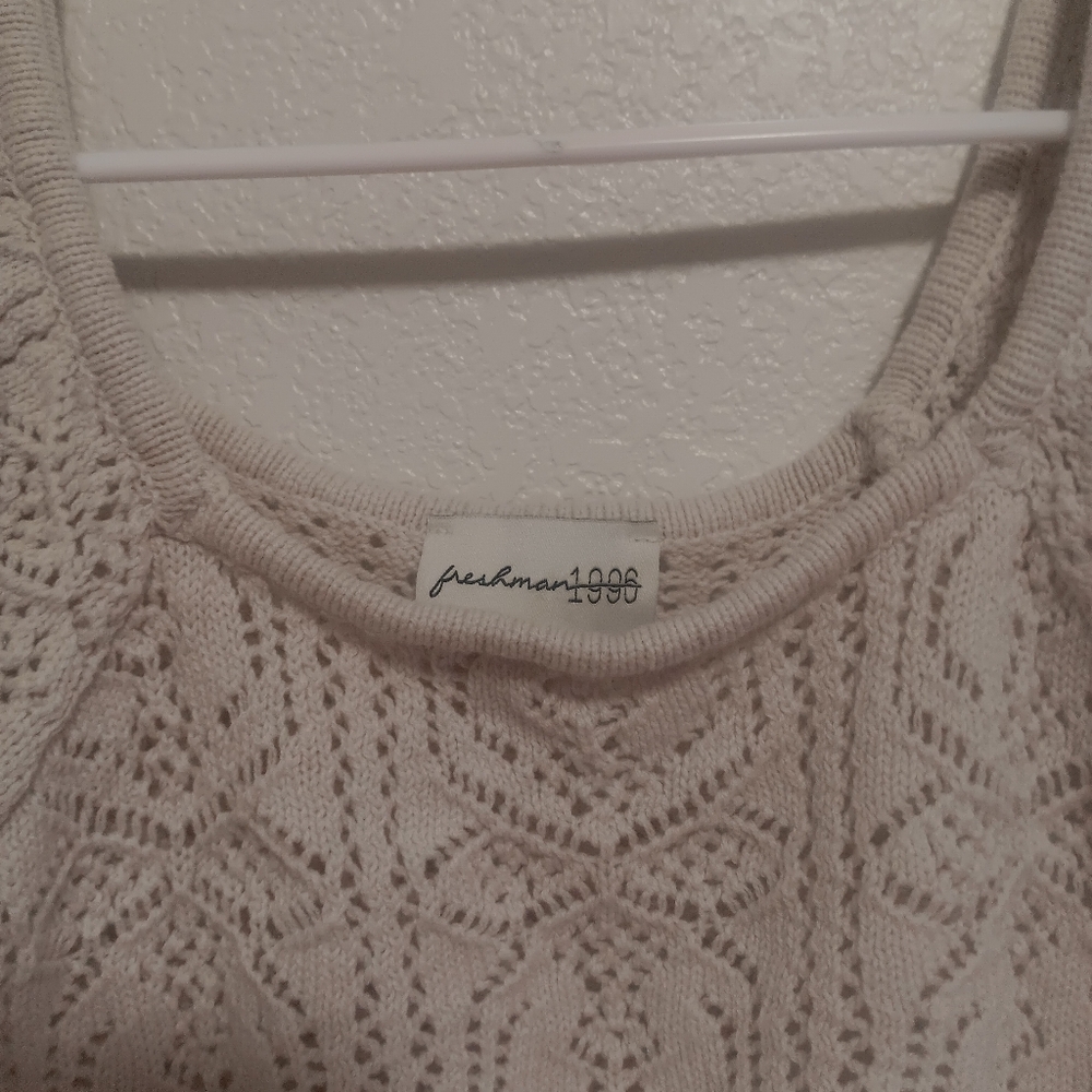 Knit Crop Top - Picture 3 of 4